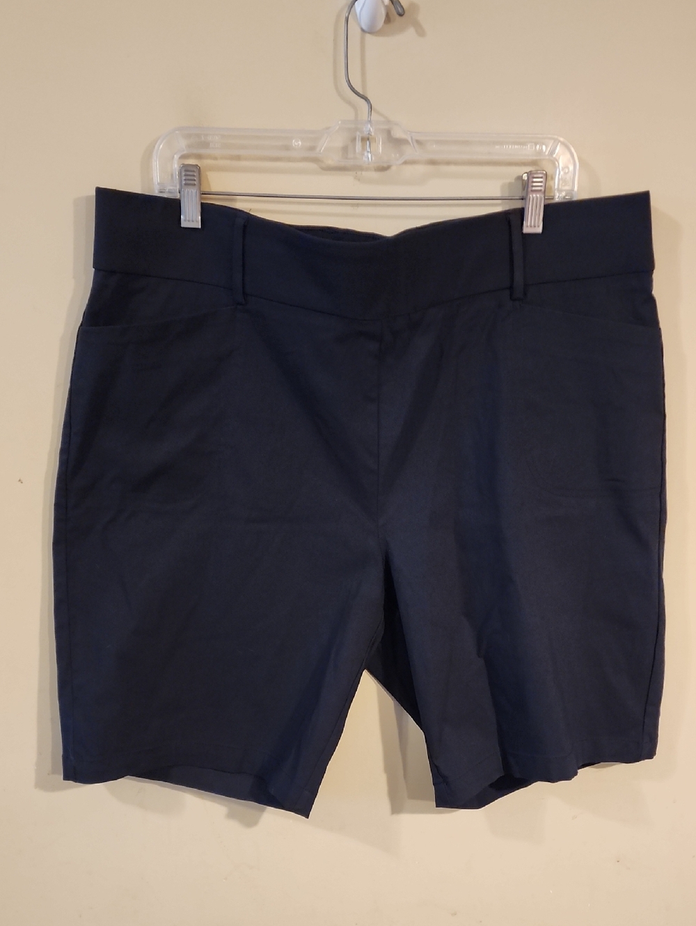 Classic Women's  Golf Shorts 2X EUC